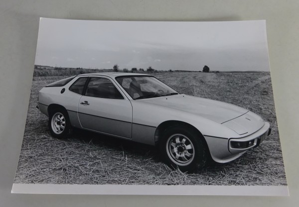 Pressefoto / Werksfoto Porsche 924 Frontansicht