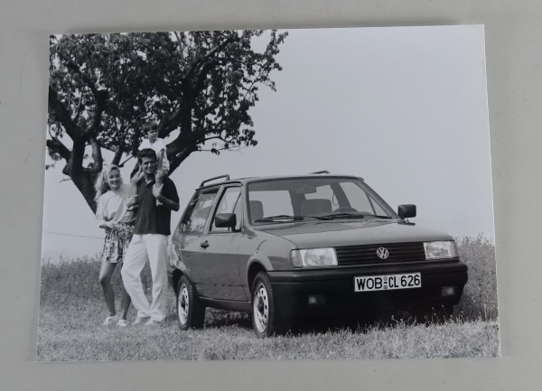 Pressefoto VW Polo II / 2 Typ 86c Steilheck - Frontansicht, Familie von 09/1990