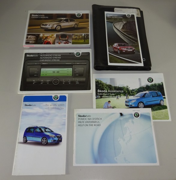 Owner's Manual / Handbook + Wallet Skoda Octavia II Typ 1Z from 05/2007