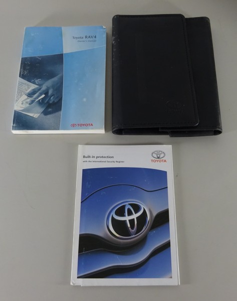 Owner's Manual / Handbook & Wallet Toyota RAV4 printed 2004