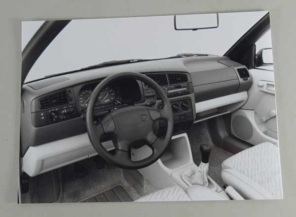 Pressefoto VW Golf 3 / III Cabrio - Innenansicht von 08/1993
