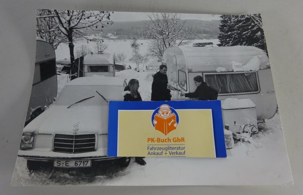 Pressefoto Mercedes-Benz /8 W114 & W115 auf dem Wintercamp im Hochschwarzwald