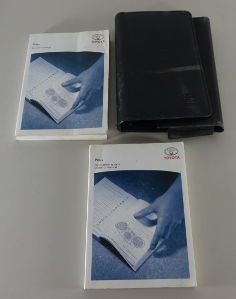 Owner's Manual / Handbook + Wallet Toyota Prius from 2009