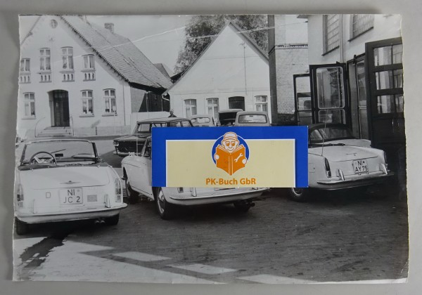 Originalfoto Fiat Autohaus 60er Jahre mit Fiat 1500 + Cabrio, 600, Ford Turnier