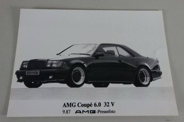 Pressefoto Mercedes-Benz AMG C124 Coupé 6.0 32V „The Hammer“ Stand 09/1987