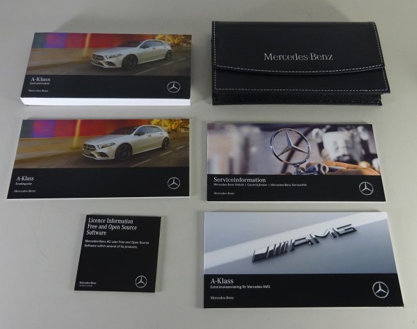 Styrelsemappa + Instruktionsbok Mercedes Benz A-Klass modellserie 177 från 2022