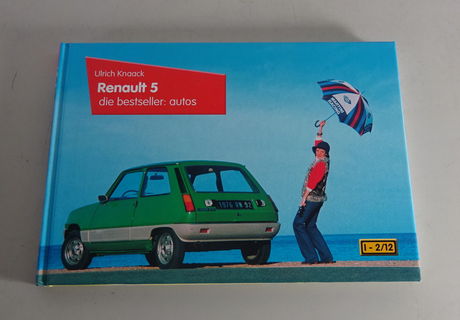 Livre Renault Toute L'histoire - Beau Livre Illustré (1984) - Version Française - État Correct