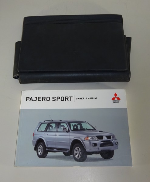 Owner's Manual + Wallet Mitsubishi Pajero Sport Stand 2004