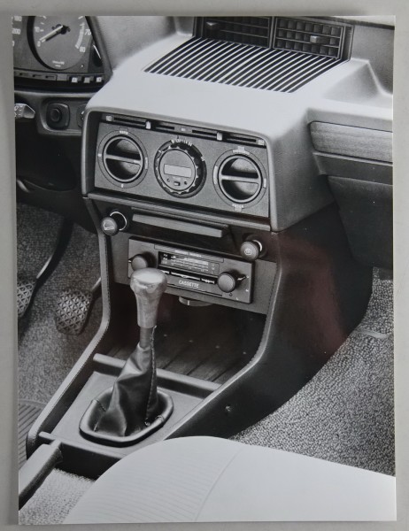 Pressefoto BMW 5er E 12 Innenraumansicht